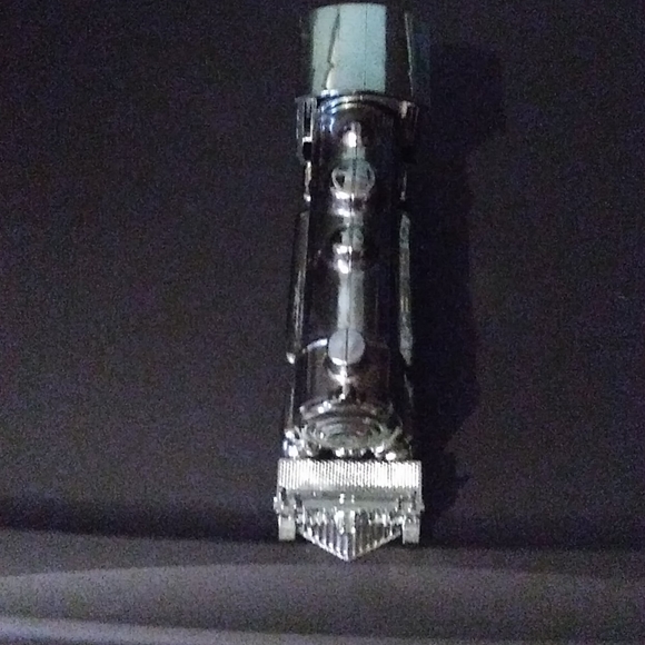 Avon. Collection - Picture 2 of 4